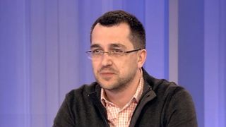 Vlad Voiculescu, despre vaccinarea anti-COVID: Prioritar este personalul medical, &rdquo;nu politicienii, nu oricine altcineva"