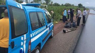 Accident cumplit. 23 de oameni au murit pe loc, după răsturnarea unui camion