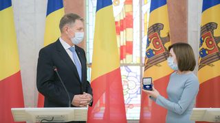 Klaus Iohannis, anunț important la Chișinău: România trimite ”până la 200.000” de doze de vaccin în Republica Moldova (VIDEO)