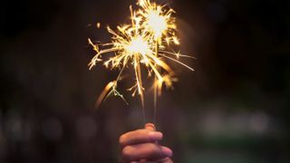 Felicitări de Anul Nou 2021. Cele mai frumoase mesaje și SMS-uri de Revelion 2021, originale și ingenioase. La mulți ani!