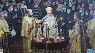 ÎPS Teodosie încalcă iar restricţiile. S-a întâmplat în noaptea dintre ani 