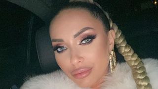 Andreea Pirui de la "Puterea Dragostei", mesaj de Anul Nou, cu fotografie "interzisă cardiacilor"