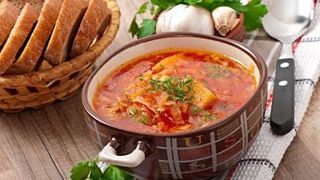 Ciorba de potroace te reface după mesele de sărbători. Cum se prepară corect. Rețeta, pas cu pas