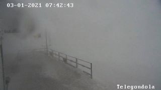 Instalaţiile de transport pe cablu din Sinaia nu vor porni duminică, din cauza condiţiilor meteo