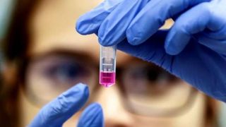 Ultima oră. A treia tranșă de vaccinuri a ajuns în România