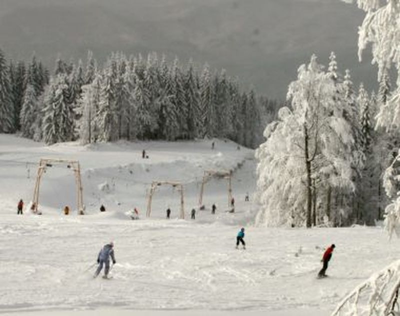 Pârtii închise în Sinaia din cauza riscului mare de avalanșă
