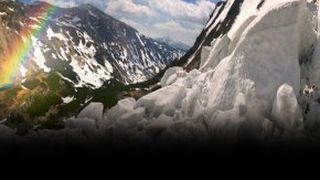 VIDEO - &Icirc;n Munții Bucegi este risc uriaș să fie o avalanșă puternică