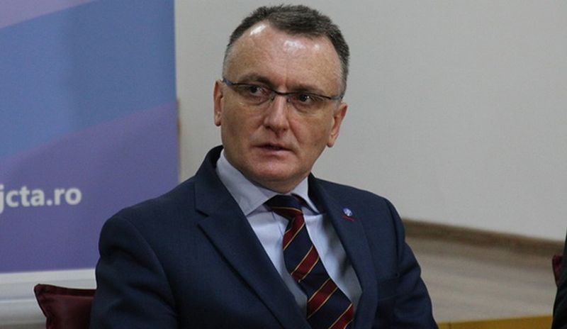 școli deschise pe 8 februarie