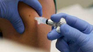 Reacţie alergică gravă la un vaccin anti-COVID-19,  în SUA