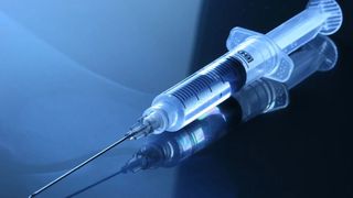 Anunțul oficialilor: Cine are prioritate la vaccinare și când se vor vaccina împotriva COVID-19
