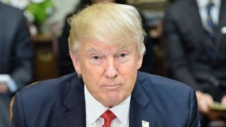 Trump a declarat starea de urgență la Washington