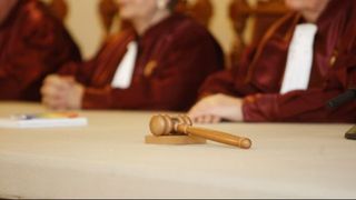 CCR a decis că mărirea punctului de pensie cu 40% este constituţională! 