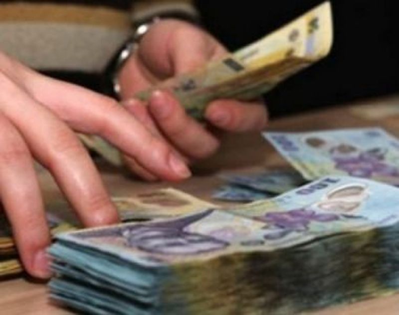 Florin Cîțu a anunțat cu cât va crește salariul minim în 2021