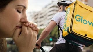 VIDEO - O tânără a fost hărțuită de livratorul care i-a adus mâncarea