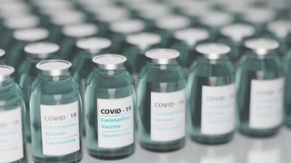 Câți oameni s-au vaccinat cu prima doză împotriva covid-19. Anunțul oficialilor