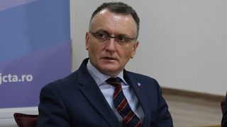 Cîmpeanu, întrebat dacă îşi asumă ca şcolile să devină focare de COVID-19: „Acest risc este gestionabil”