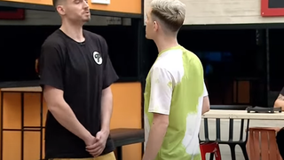 Scandal la &bdquo;Puterea dragostei&rdquo;! Doi concurenți au sărit la bătaie: &bdquo;&Icirc;ți dau un cap&rdquo;