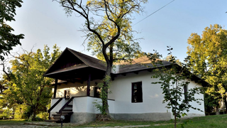 Cum arată acum casa lui Mihai Eminescu din Ipotești și cine are grijă de ea. FOTO