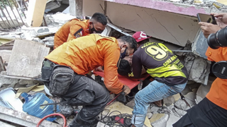 Cutremur devastator &icirc;n Indonezia: Cel puțin 42 de morți și sute de răniți