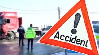 VIDEO - Accident groaznic în Dâmbovița: Mama și bebelușul, azvârliți pe geam