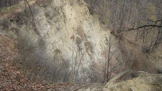 Care sunt, de fapt, legendele despre Râpa Diavolului din Prahova