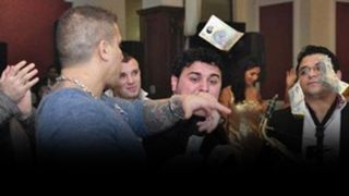 VIDEO - Mai mulți lăutari sunt bănuiți că au luat indemnizații ilegale