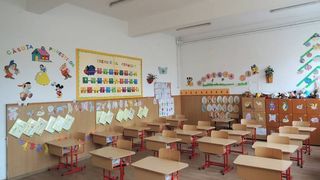 Focar de coronavirus la o școală din București: Este vorba de infectări cu noua tulpină!