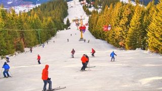 stratul de zăpadă la munte