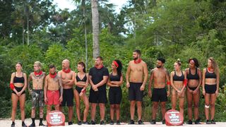 M&acirc;ine seară, la &ldquo;Survivor Rom&acirc;nia&rdquo;, bătălie epică &icirc;ntre Faimoși și Războinici, &icirc;n jocul pentru recompensă. Alexandra Stan, &icirc;nlemnită de frică, pe traseul sportiv