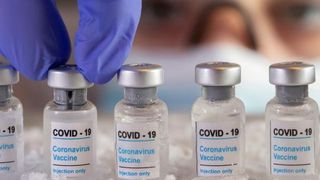 Ce conține o doză de vaccin anti-COVID-19 Pfizer?