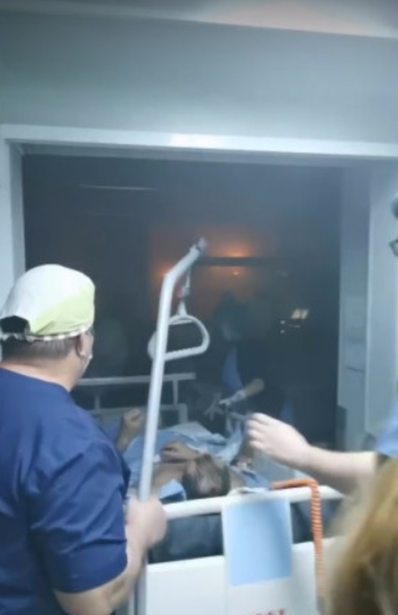 Un nou incident la un alt spital din capitală! Mai mulți pacienți au fost evacuați din secția ATI