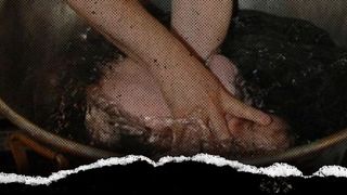 VIDEO-Momente cumplite în biserică! Un bebeluș s-ar fi înecat la botez