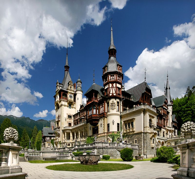 secrete castelul peleș sinaia