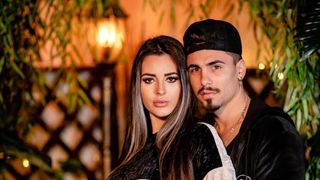 Mona și Jitaru de la „Puterea Dragostei” fac senzație pe internet. Au fost surprinși în lenjerie intimă