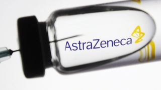 România va administra vaccinul AstraZeneca persoanelor cu vârsta cuprinsă între 18 şi 55 de ani. Anunțul autorităților