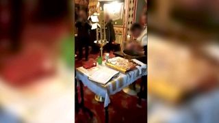 Duminica aceasta, de la ora 14:30, la &bdquo;Asta-i Rom&acirc;nia!&rdquo;. Un prunc s-a stins la scurt timp după oficializarea botezului