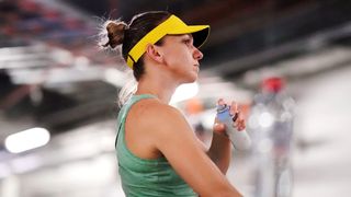 Tenismena Simona Halep are probleme medicale. A pierdut meciul în fața rusoaicei Ekaterina Alexandrova