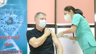 klaus iohannis vaccin