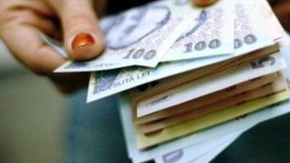 Salariul minim pentru profesori în 2021. Câți bani câștigă cel mai prost plătit dascăl