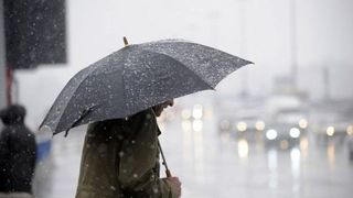 Vreme neobișnuit de caldă în București până joi. COD GALBEN de ploi în mai multe județe