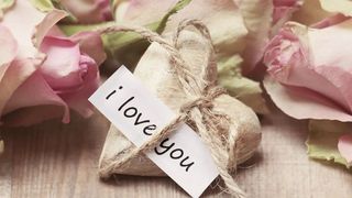 SMS-uri pentru Ziua Îndrăgostiților 2021