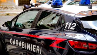 carabinieri italia romanca inscarinata batuta 