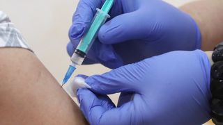 cinci milioane de doze de vaccin &icirc;n Rom&acirc;nia