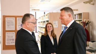 Ce se va întâmpla cu școlile din România. Întâlnire de ultima oră între Klaus Iohannis și Sorin Cîmpeanu