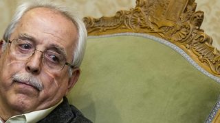 Un mare regizor a murit din cauza coronavirusului