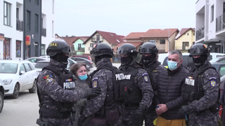 Crimă îngrozitoare în Sibiu. Mama unui copil de 4 ani, ucisă de fostul iubit