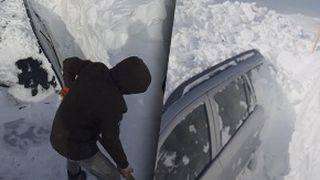 VIDEO - Furtună de zăpadă în România, mașini îngropate sub nămeți