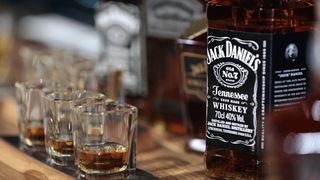 Daniel's, Jack Daniel's! Adevaratul "agent" al serilor memorabile!