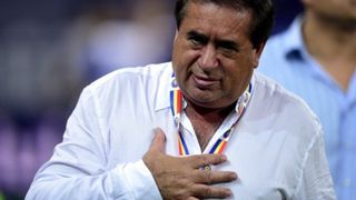 Miliardarul Ioan Niculae s-a predat polițiștilor pe aeroport, la întoarcerea din Italia UPDATE