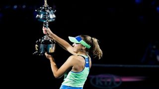 Când este finala Australian Open și cine se luptă pentru marele trofeu
